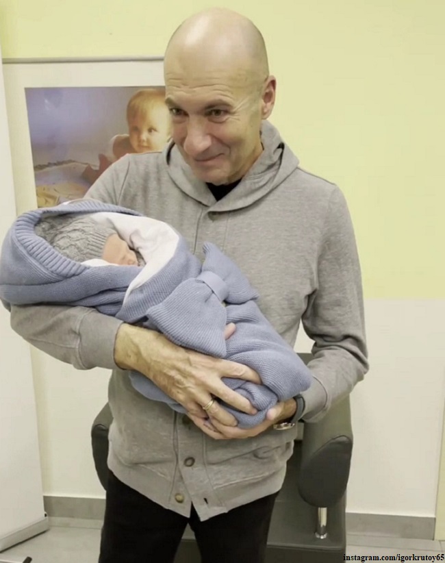 Игорь Крутой с внуком