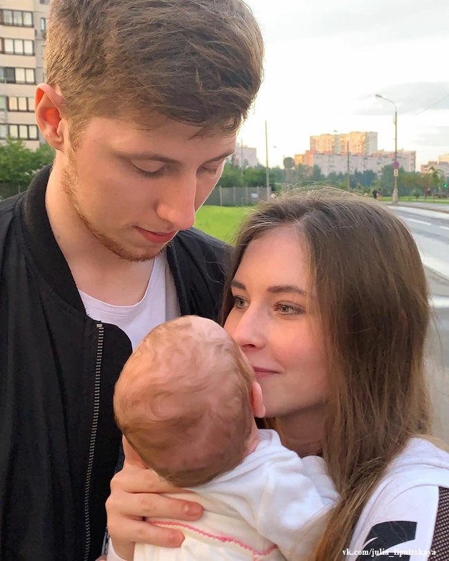 Юлия Липницкая показала, как выглядит через два месяца после родов