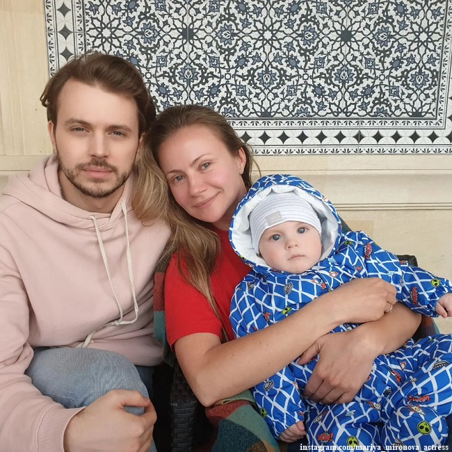 Мария Миронова с сыновьями
