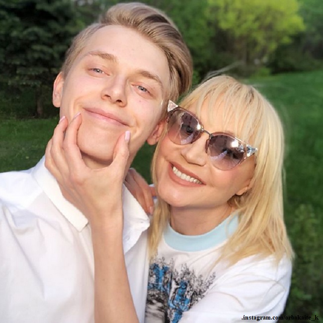 Кристина Орбакайте воссоединилась в замке у Пугачевой с младшим сыном и рассказала об его успехах