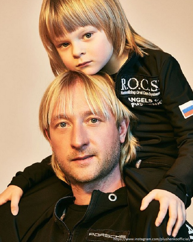 Сын Евгения Плющенко показал, как нелегко дается ему растяжка   