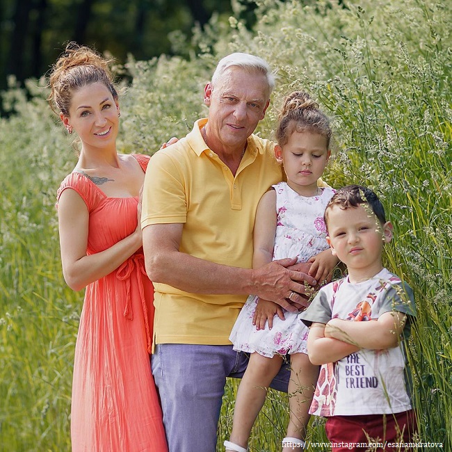 Александр Половцев с семьей 