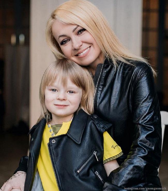 Яна Рудковская доказала, что ее сын абсолютно психически здоров 