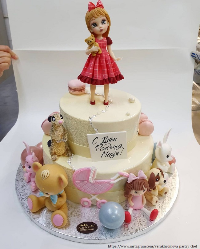 Торт для дочери Елены Захаровой 