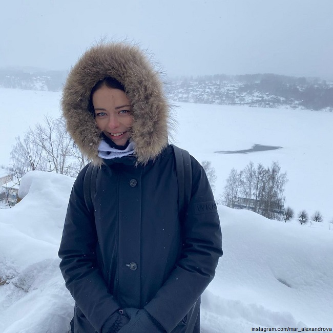 Марина Александрова показала редкие снимки зимнего отдыха с Андреем Болтенко и их детьми