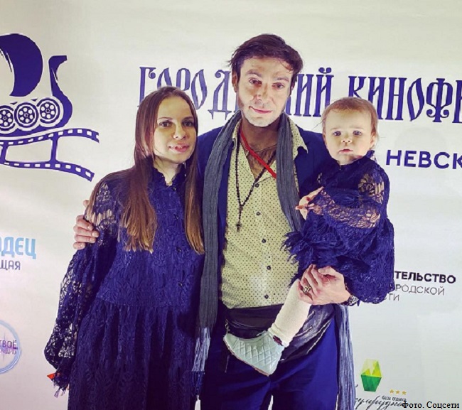 Павел Баршак с семьей