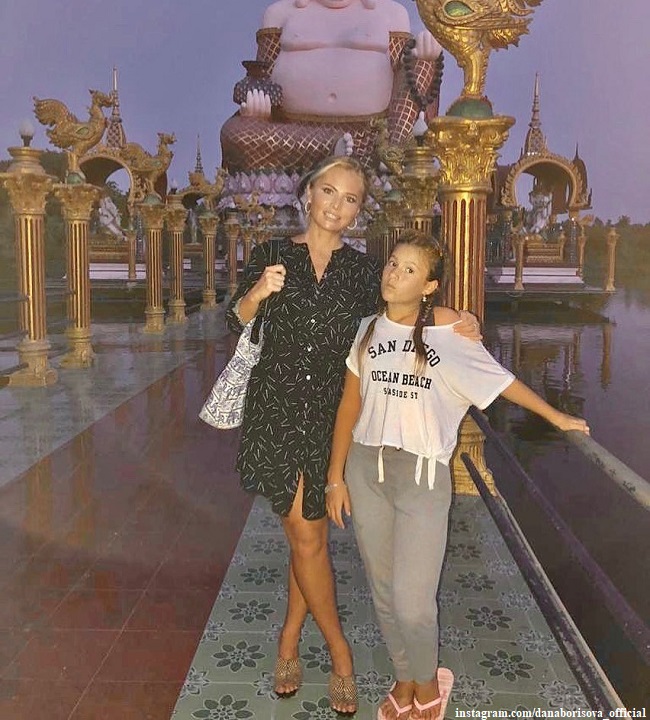Дана Борисова с дочерью 