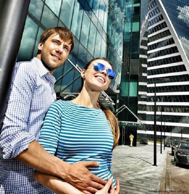 Иван Жидков увез беременную жену отдыхать в Италию