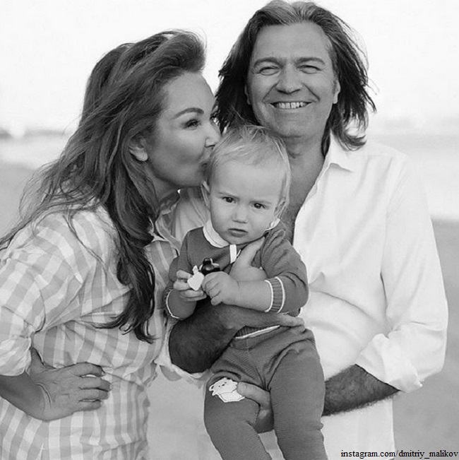 Дмитрий Маликов с женой и сыном 