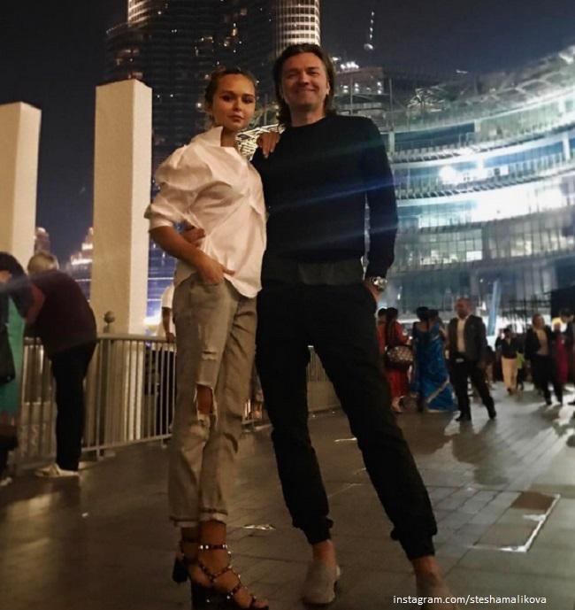 Дмитрий Маликов с дочокй 