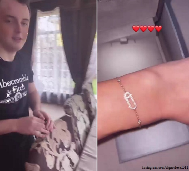 Артем Карманов подарил маме роскошный браслет