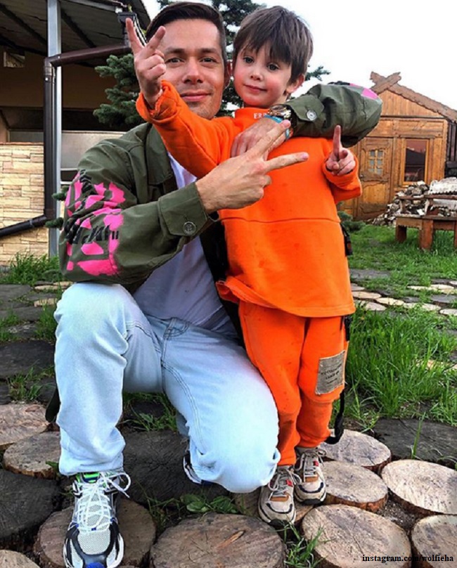Стас Пьеха с сыном - фото из архива z-aya.ru - ««Instagram» запрещённая организация на территории РФ»