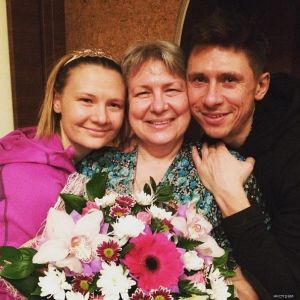 Подробнее: Тимур Батрутдинов поздравил сестру с днем рождения