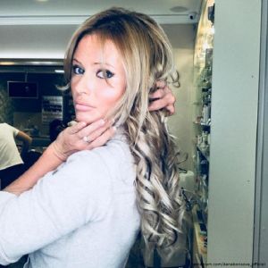 Подробнее: Анна Калашникова слила фото топлес Даны Борисовой 