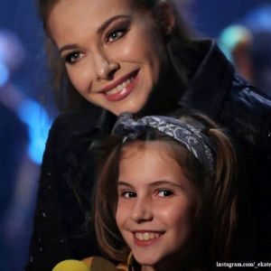 Подробнее: 10-летняя дочь Екатерины Гусевой дебютировала на сцене МХТ в спектакле Хабенского