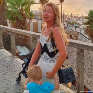 Подробнее: Мария Миронова отдыхает с подросшим сыном в Израиле