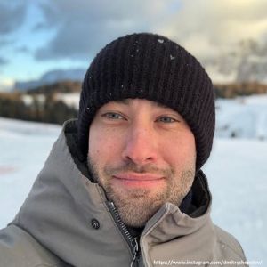 Подробнее: Дмитрий Шепелев проводит каникулы с сыном на горнолыжном курорте без беременной возлюбленной