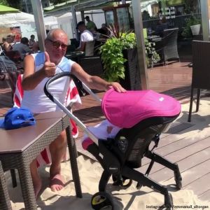 Подробнее: Эммануил Виторган показал, как он с женой и дочкой отдыхает на пляже в Юрмале 