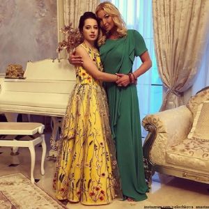 Подробнее: Анастасия Волочкова переживает за дочь, с которой не общается месяцами 